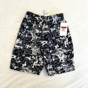 Nike Boys' Digi Camo Lap 7” Volley Swim Shorts - NEW WITH TAGS, NEVER WORN - L